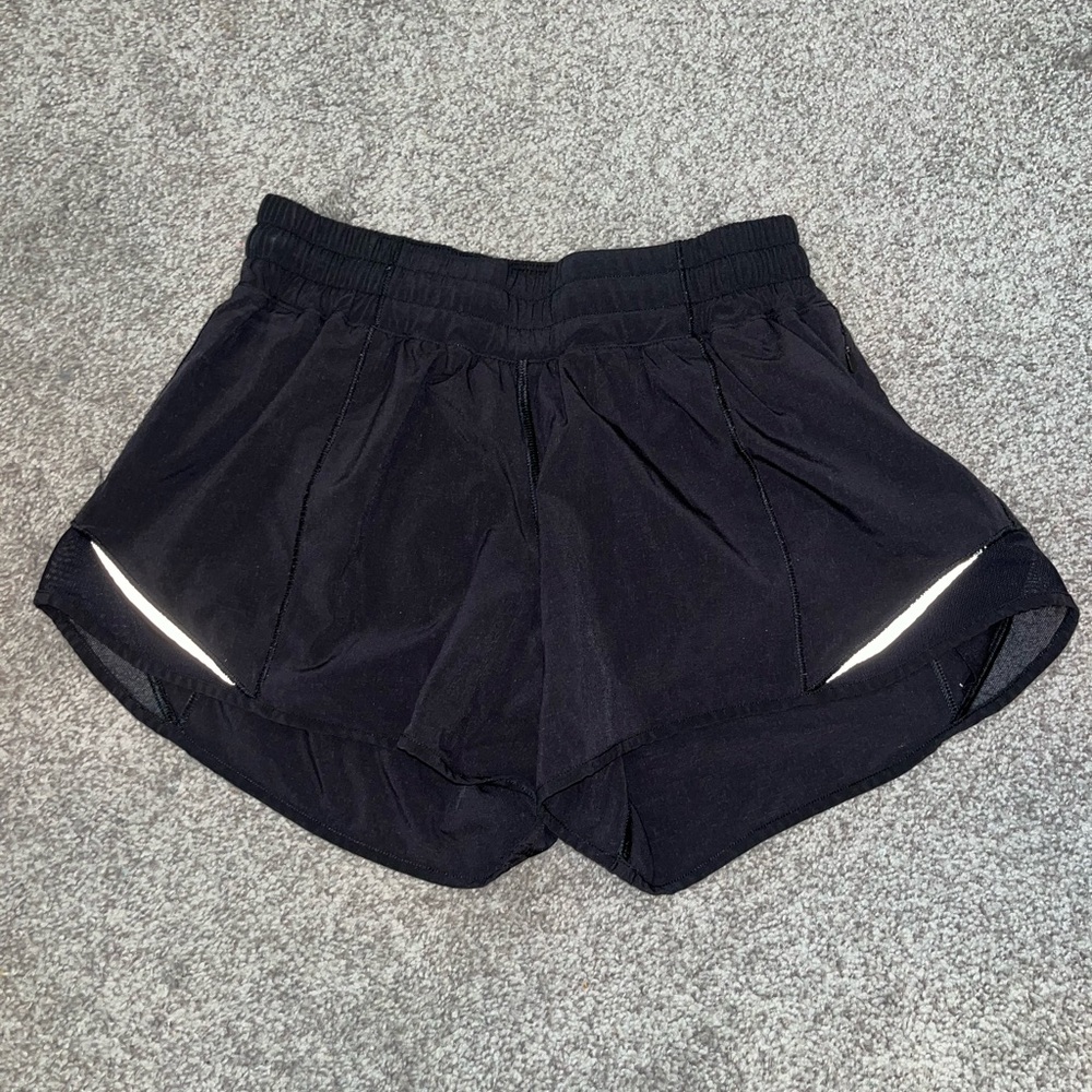 Lululemon hotty hot shorts